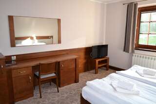 Отель Hotel LOKIS Замок Нидзица Большой двухместный номер с 1 кроватью-7